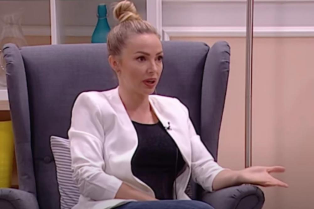 URADILA SAM PRENATALNI TEST! Nije mi problem da radim iako sam trudna! Jelena za Espreso otkrila POL BEBE!