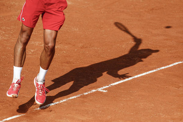 NOVAK SE SPREMA ZA "ŠLJAKANJE": Vreme je došlo da se isprljaju bele čarape!