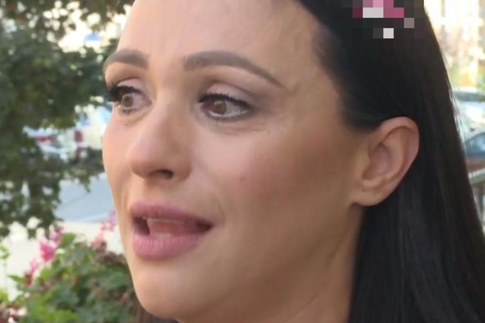 AUUUU LJUPKA JE RASTURILA JOŠ JEDAN BRAK NA ESTRADI! I ranije su je spajali sa OŽENJENIMA, pogotovo sa ovim pevačem