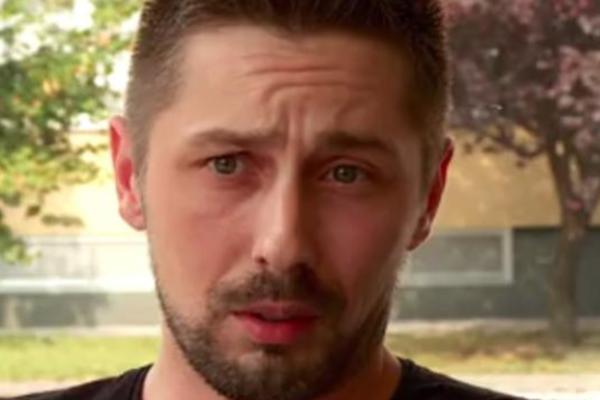 SIN NAJČUVENIJEG JUGOSLOVENSKOG PEVAČA KUKA: Tata je prvi imao PORŠEA u Jugi, a sada NEĆE DA MI POMOGNE!