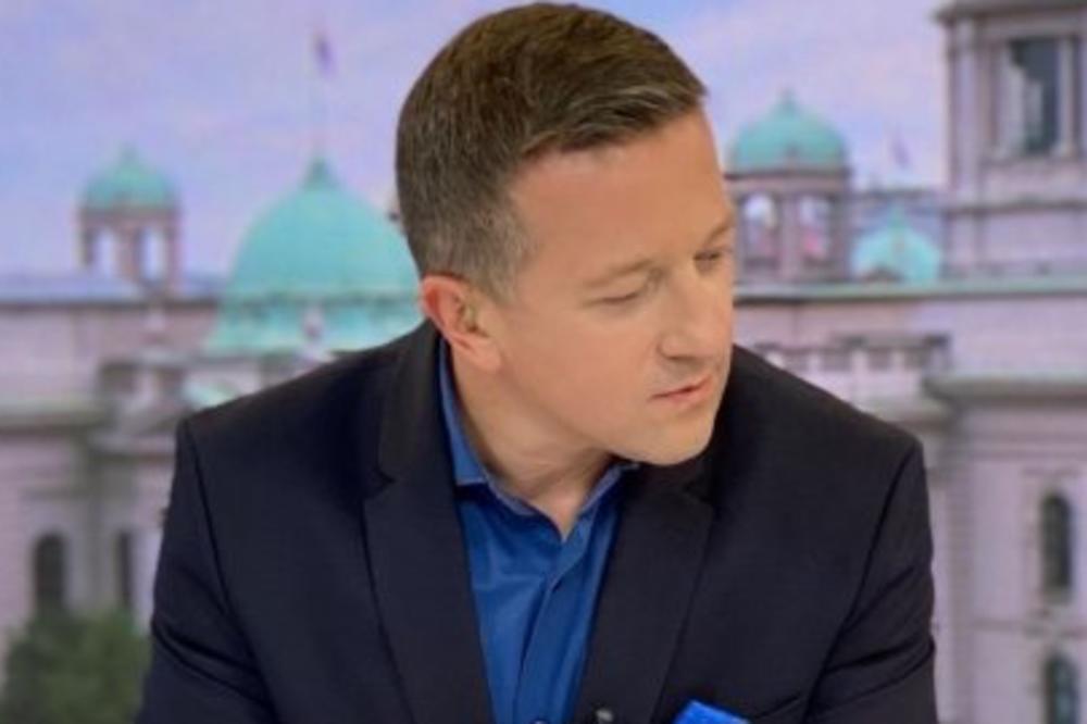 SRĐAN PREDOJEVIĆ SE VRAĆA NA MALE EKRANE: Neće više voditi Jutarnji program,evo šta ima u planu na OVOJ TELEVIZIJI!