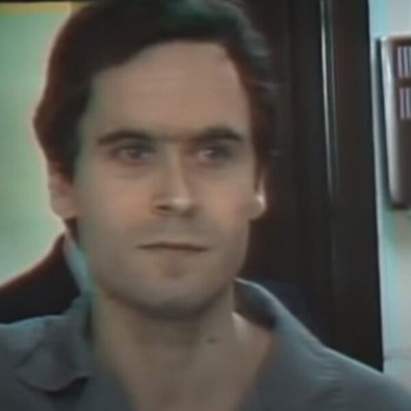 MONSTRUMU IZVADILI MOZAK DA BI GA PROUČAVALI Imao je lice anđela, bio UMILJAT, a ispod svega se KRILO ISKONSKO ZLO!