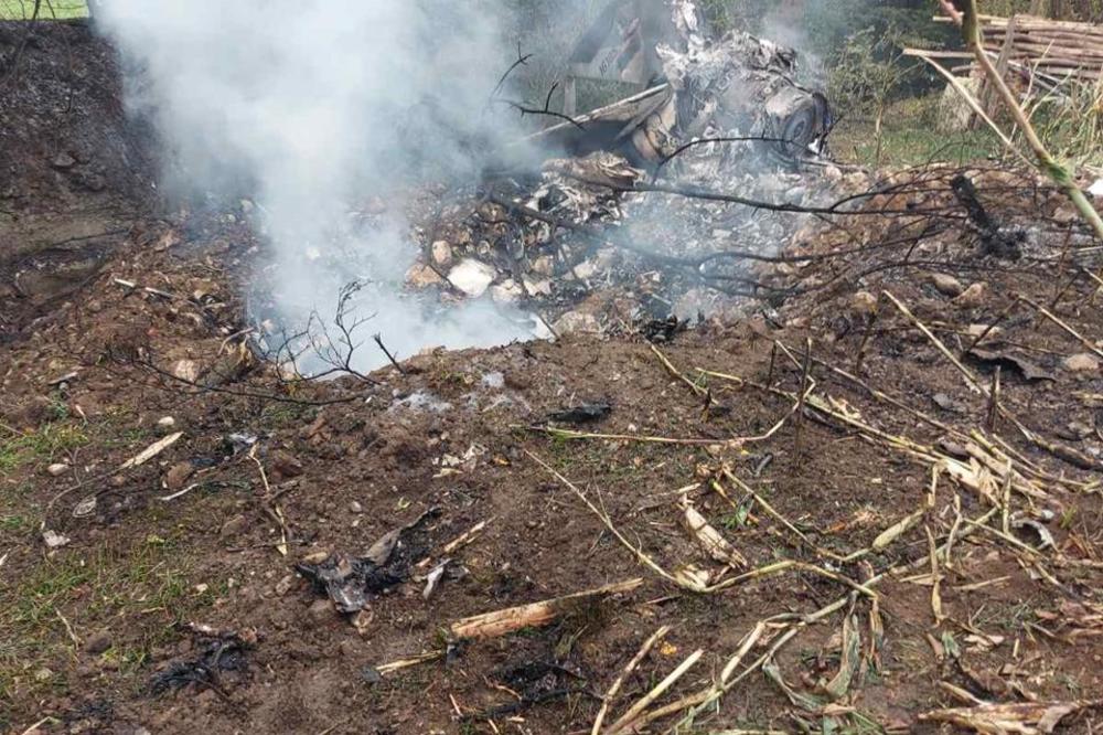POLA SATA PRE LETA ZVONKO ME JE POZVAO: Strašna ispovest majke stradalog pilota!