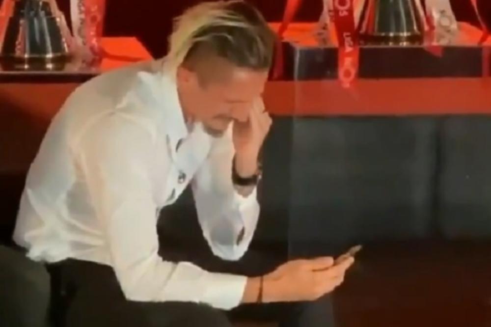 USNIMLJEN JE U MOMENTU NAJVEĆE TUGE, SRCE MU JE POTPUNO SLOMLJENO: Ljubomir Fejsa u suzama! (VIDEO)