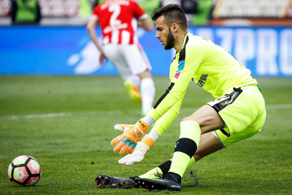 SUNOVRAT KARIJERE FILIPA MANOJLOVIĆA: Od Zlatnog Orlića i prvog golmana Zvezde do potpisa za trećeligaša!