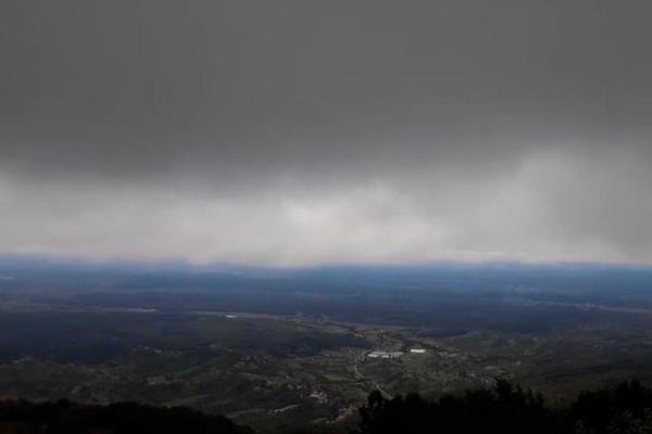 STRAVIČNA OLUJA ZAHVATILA REGION: Trenutno je najgore u Hrvatskoj, scene kao iz APOKALIPTIČNOG FILMA! (VIDEO)