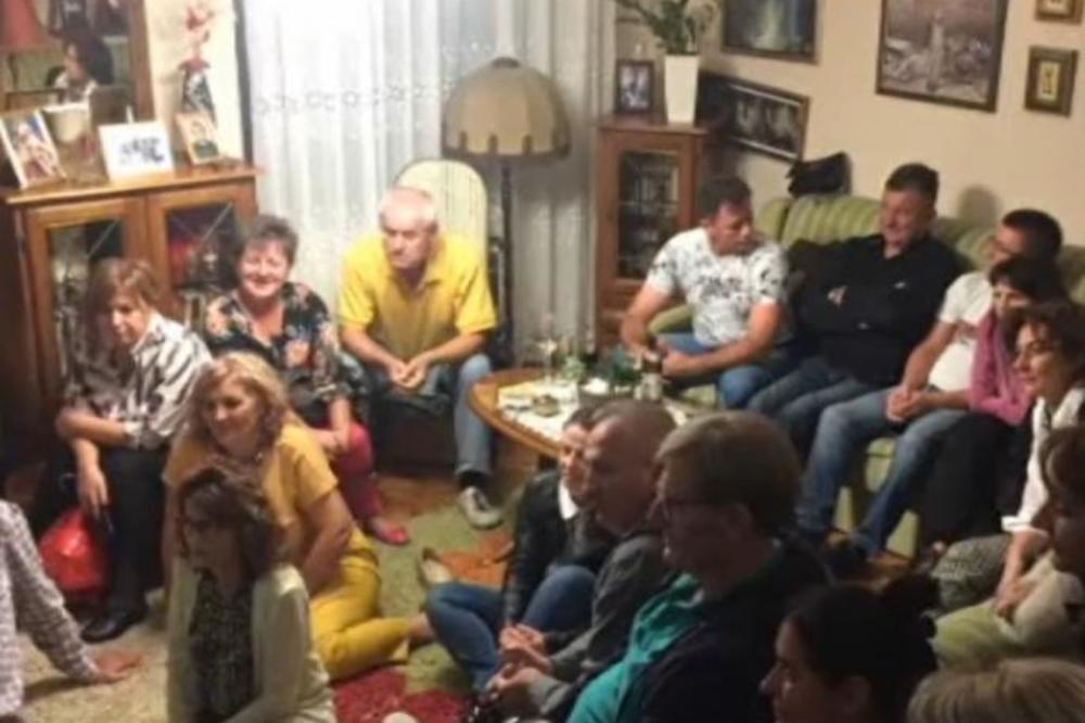 OVAKVU SRPSKU SVADBU NIKO NIJE MOGAO DA ZAMISLI: Sva rodbina se okupila u DNEVNOJ SOBI (FOTO)