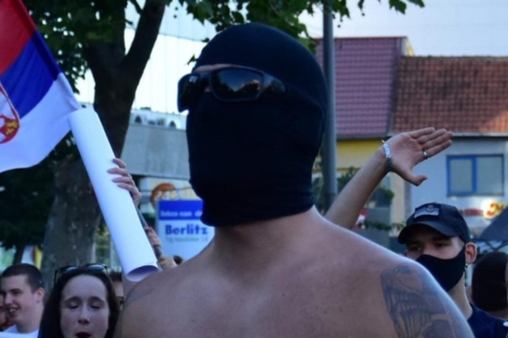 MARKO JE MRTAV PIJAN GREBAO AUTOMOBILE PO NOVOM SADU! Svi zevaju u njegove tetovaže, A EVO I KAKO SE BRANIO