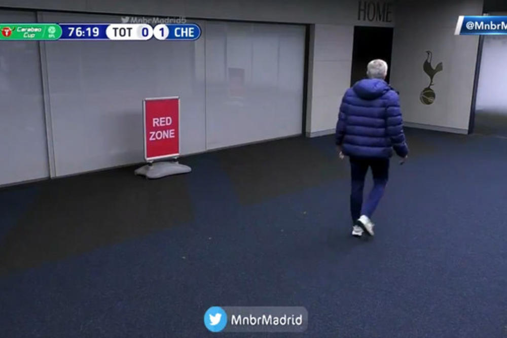 NAJLUĐA SCENA IKADA: Žoze Murinjo jurio po igrača u WC tokom utakmice, a ovaj nakon toga uradio nešto neviđeno!