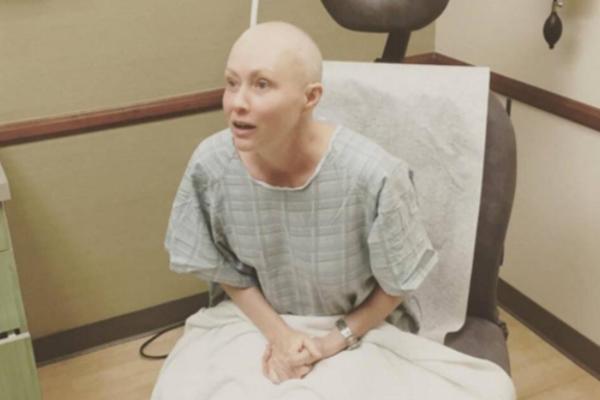 TEŠKO JE, OSEĆAM SE KAO DA ĆU ŽIVETI JOŠ 10 ILI 15 GODINA: Ovako je bolesna glumica govorila DOK JE ČEKALA DA UMRE