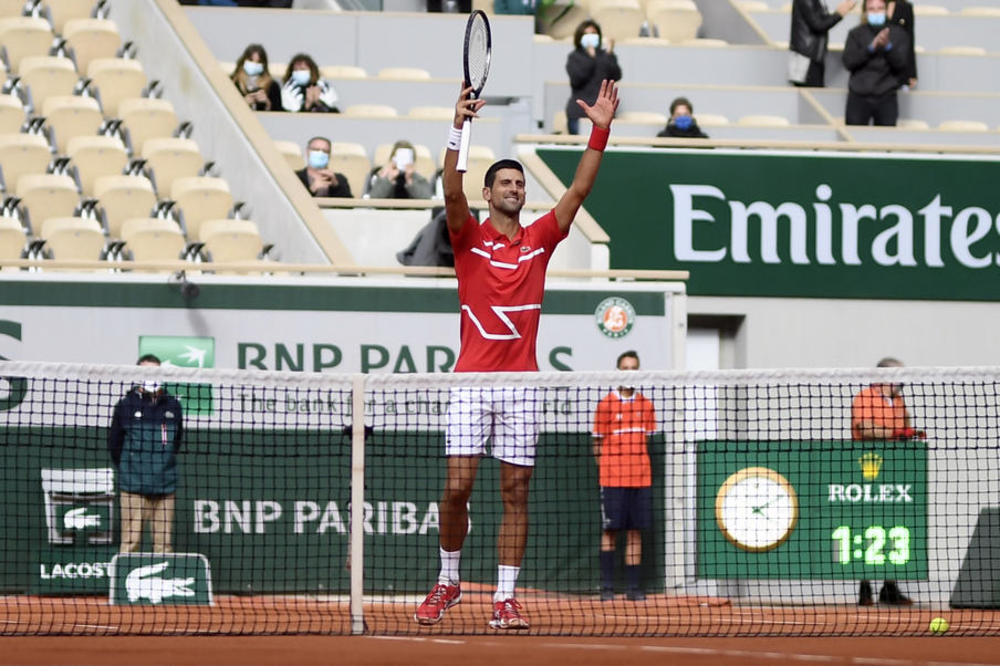 ĐOKOVIĆ STIGAO NADALA: Novi rekord - Srbin bolji od Španca na Rolan Garosu!