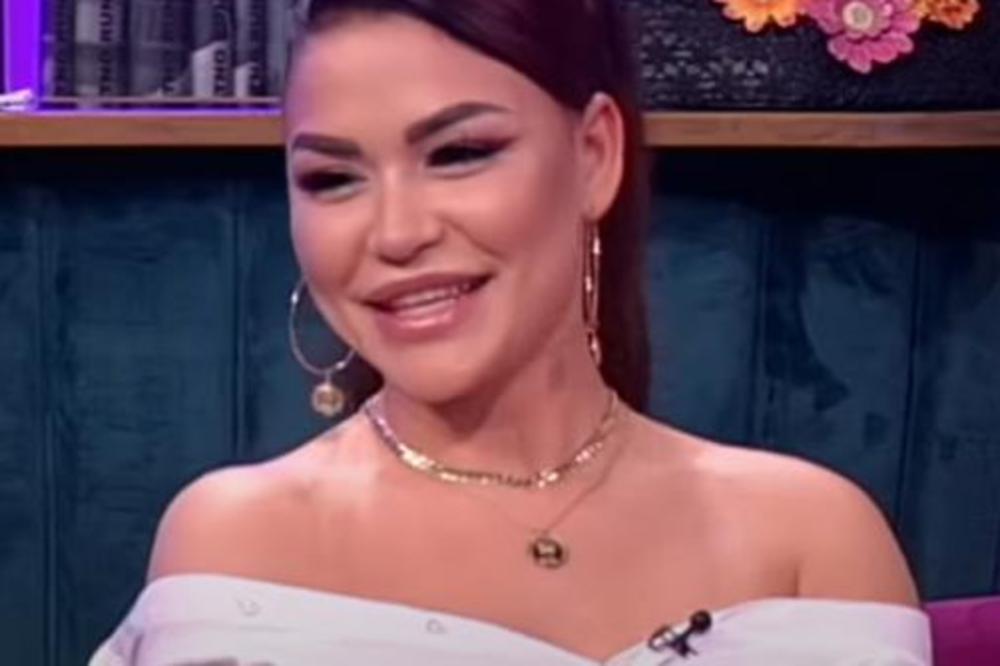 ŠTA JOJ JE TREBALO DA SE ONAKO UNAKAZI! Roditelji Aleksandre Mladenović ne znaju šta će od MUKE zbog njenog izgleda