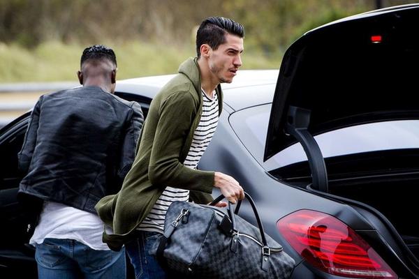 LIGA EVROPE OBEZBEĐENA, PARE STIŽU, SAD JE VREME ZA POJAČANJE: Zvezda u završnim pregovorima za transfer bombu!