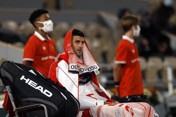 ĐOKOVIĆ BI DA UKINE LINIJSKE SUDIJE: Mislim da nisu potrebne! Da ih nema ne bi mi se desilo ono u Njujorku!