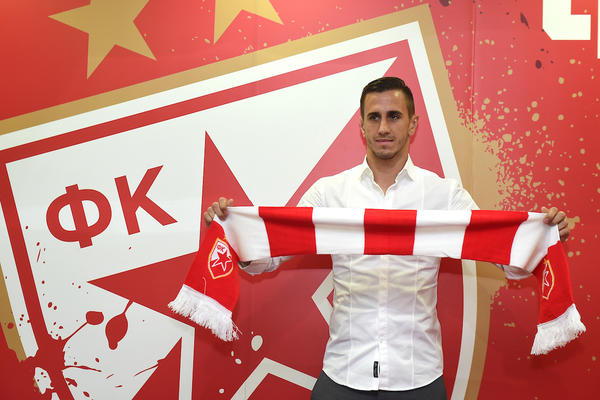 PEŠIĆ KAO POJAČANJE ZA LIGU EVROPE: Potpis u poslednjem trenutku, napadač stigao u redove šampiona!