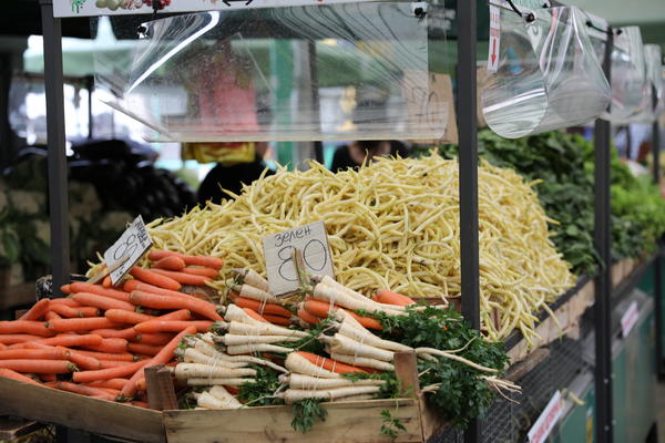 OD OVE HRANE VIRUS MOŽE DA JAČA: Evo koje namirnice sad treba izbegavati! (FOTO)