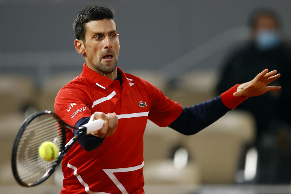 ZABRINJAVAJUĆE! Sada je jasno kao dan - ĐOKOVIĆU NIJE DOBRO! (FOTO)