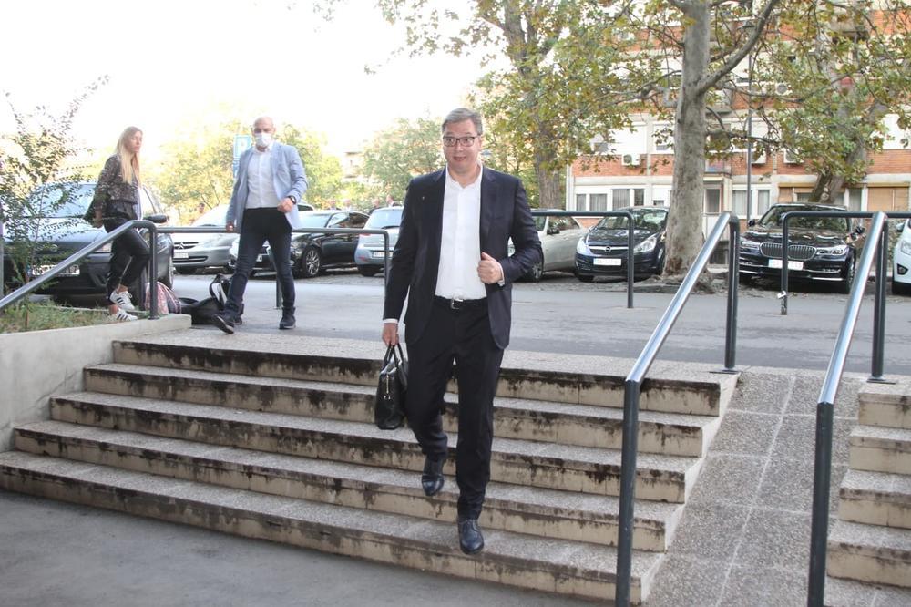 VUČIĆ OTKRIO: Sastav vlade do kraja nedelje, najkasnije u PONEDELJAK!