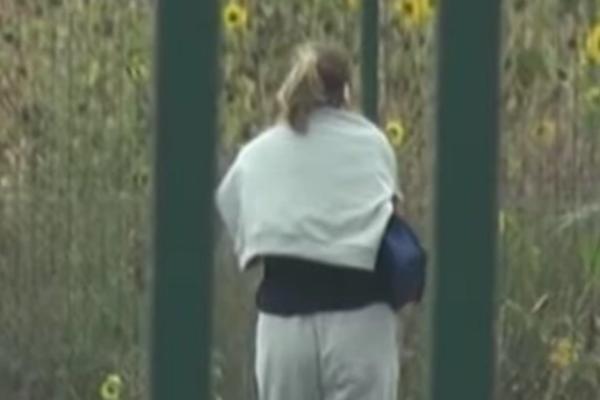 JOVANA JOKSIMOVIĆ USNIMLJENA NAKON SKANDALA SA OTKAZOM: Sve vreme na telefonu, u trenerci sa velikim naočarima