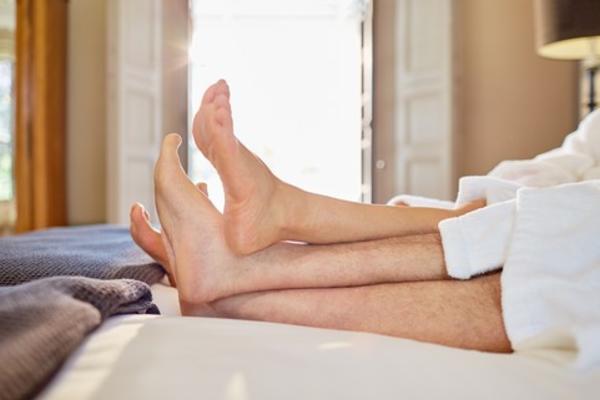 OVAJ ODEVNI PREDMET ĆE ZA NOVU GODINU BITI PRAVI HIT: A istovremeno može da bude jako ZAVODLJIV - odaberite PRAVI!