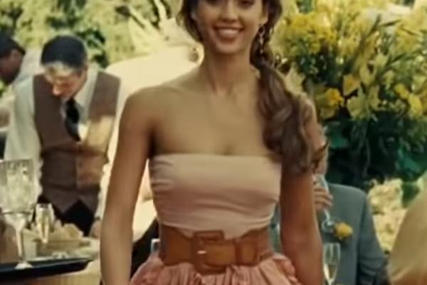 NAJLEPŠA GLUMICA OTKRIVA DETALJE O POČETKU NJENE KARIJERE! Kolege sa seta nije smela da gleda u oči zbog OVOGA!