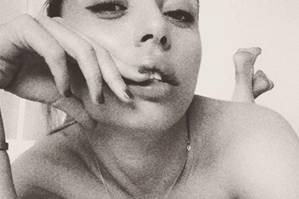 ĆERKA LEGENDE FUDBALA SKROZ GOLA: Zbog kumice Miroslava Ilića je i pre goreo Instagram, a sad je eksplodirao!