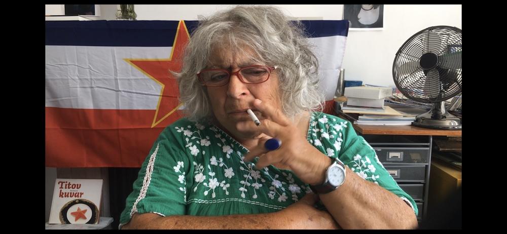 Mirijam Margolijes u filmu Pored tebe