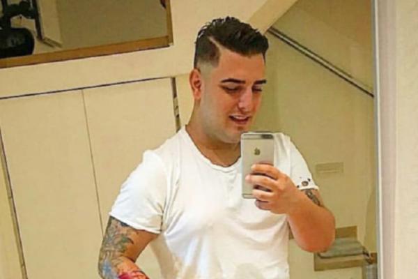 DARKO LAZIĆ POSTAO MANEKEN! Još više SMRŠAO pa pokazao telo, sada je pravi S*KSI MACAN! (FOTO)