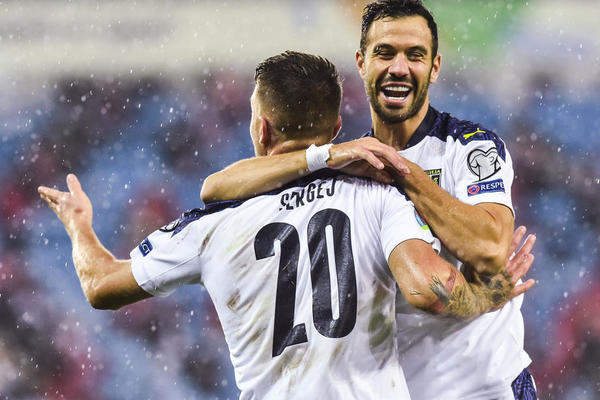 SERGEJ JE ZNAO DA ĆE DATI 2 GOLA NORVEŽANIMA: Najavio je to rođenom bratu, a postoji i dokaz! (FOTO)