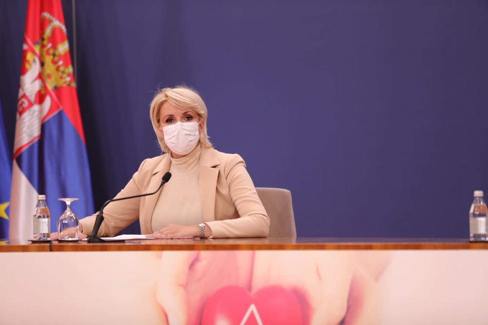 DRŽAVA ĆE ODUZIMATI NEVAKCINISANU DECU? Ministarka Kisić STALA NA PUT GLASINAMA jednom za svagda