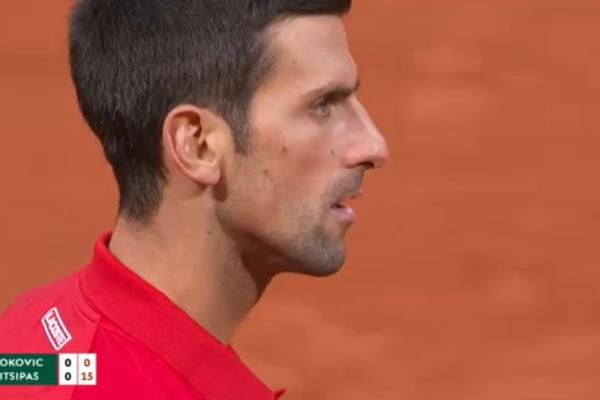 ŠPIJUN NA NOVAKOVOM MEČU: Ovaj čovek svim srcem navija protiv Đokovića!