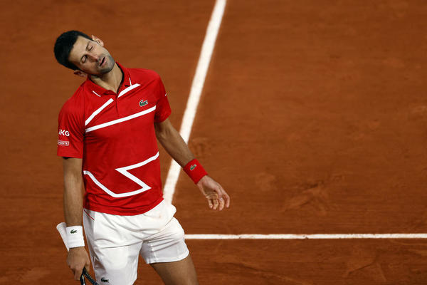 NOVINAR KOJI MRZI NOVAKA ŠOKIRAO CEO SVET! Evo njegovog PREDVIĐANJA za današnje finale!