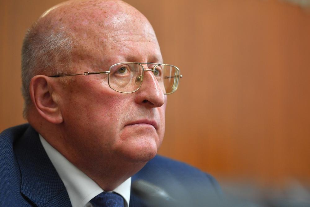 VAŽNO JE OVO ZNATI, TESTIRANJE VAKCINE ĆE SE VRŠITI NA DECI I TRUDNICAMA: Gincburg ima novu IDEJU