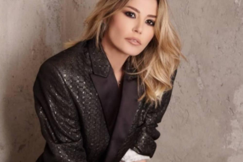 DRUŠTVENE MREŽE SE USIJALE ZBOG IZNENADNOG POTEZA ANE MIHAJLOVSKE: Traži javnu pomoć, JEDAN RAZLOG POKRENUO SVE!