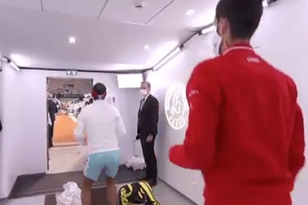 OVO MORATE DA VIDITE: Detalj iz tunela objašnjava neke stvari! (VIDEO)