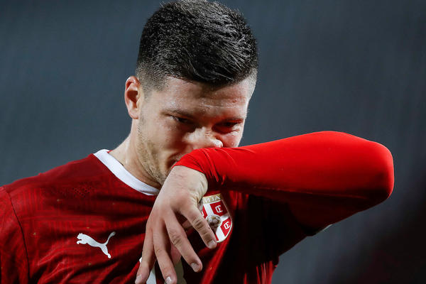 REAL SAOPŠTIO STRAŠNE VESTI: Luka Jović ima koronavirus!