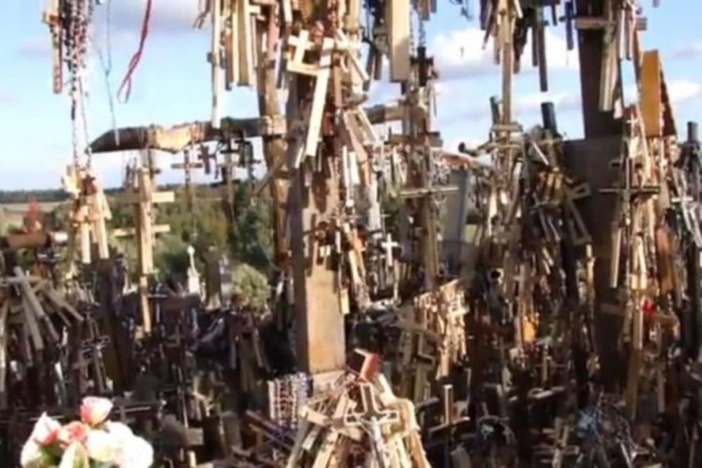 MISTIČNO BRDO SA 100.000 KRSTOVA: Mesto tajni kog se ljudi plaše, ali to nije sve! OVO MORATE DA ČUJETE