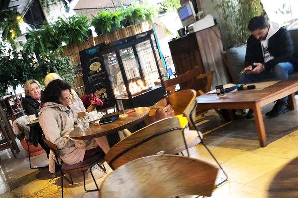 KAFIĆIMA KOJI NE POŠTUJU MERE PRETI ZATVARANJE: Inspekcija je na terenu!