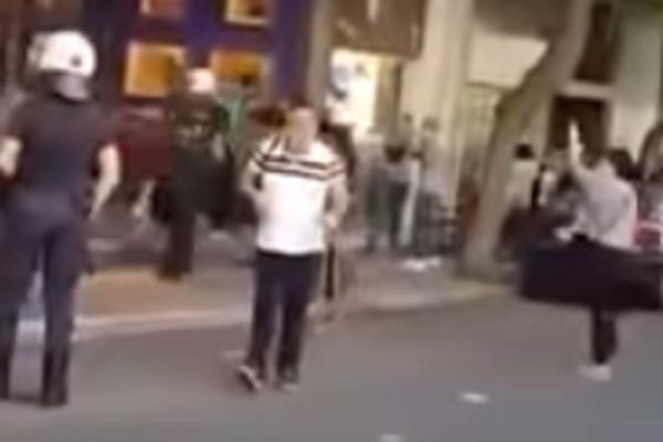 BIVŠI PREDSEDNIK JE IZAŠAO NAPOLJE A ONDA SU SEVNULE PESNICE: Isplivao i snimak, čuju se vrisci i plač! (VIDEO)