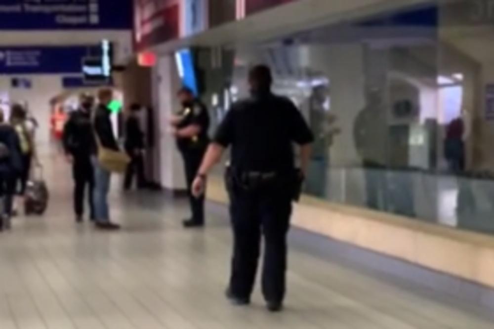 OVO SE DESILO SVIM PUTNICIMA SA LETA ZBOG ČOVEKA KOJI NIJE ŽELEO DA NOSI MASKU: Sebični čovek preseo svima