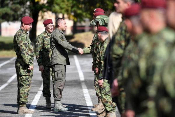 OBAVEZNI VOJNI ROK MOŽDA VEĆ OD SLEDEĆE GODINE: Služiće se od tri do šest meseci