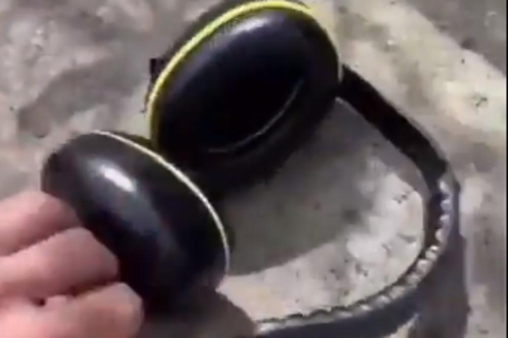 AKO IDETE U AUSTRALIJU, NIKAD NE STAVLJAJTE SLUŠALICE NA UŠI PRE NEGO ŠTO IH PROVERITE: Biće vam sve jasno! (VIDEO)