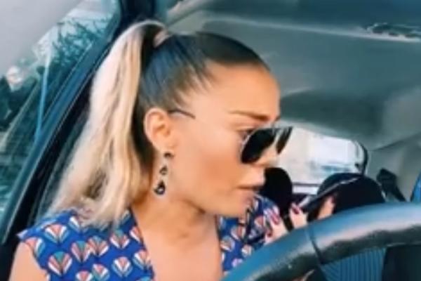 BABA IZ SRBIJE JE POSTALA HIT NA INSTAGRAMU: Gledajte šta radi da bi ZAŠTITILA unuku od POLICIJE (VIDEO)