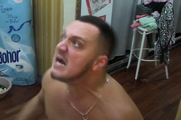 Gastoz NAČISTO POLUDEO, izgubio kontrolu: ZASTRAŠUJUĆI prizor uzdrmao vilu "Parova"!