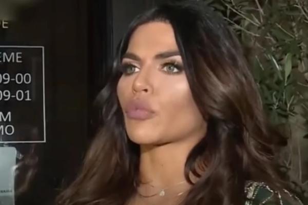 GASITE INTERNET, IMAMO POBEDNICU! Dejana Živković je uradila NAJGORI FOTOŠOP IKADA, njena nova FOTKA je OČAJNA!