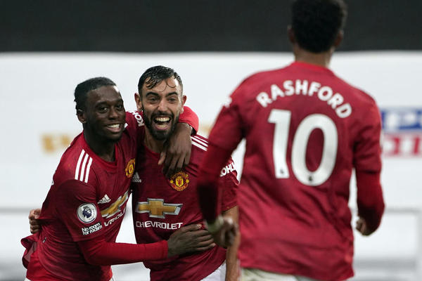 MANČESTERSKE POBEDE U PREMIJER LIGI: Sterling upucao Arsenal, Bruno je Junajtedova talija!