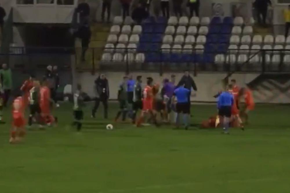 NEZAPAMĆENA TUČA U PRVOJ LIGI SRBIJE: Strašne scene obeležile utakmicu!