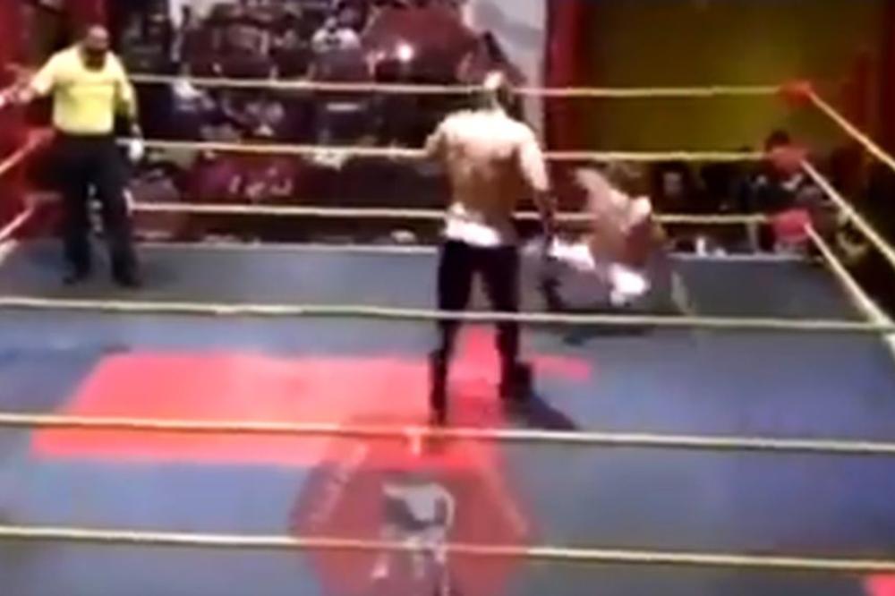 STRAVIČNO! SMRT U RINGU: Mladi kečer umro usred šoua! Svi su mislili da glumi! (UZNEMIRUJUĆI VIDEO)
