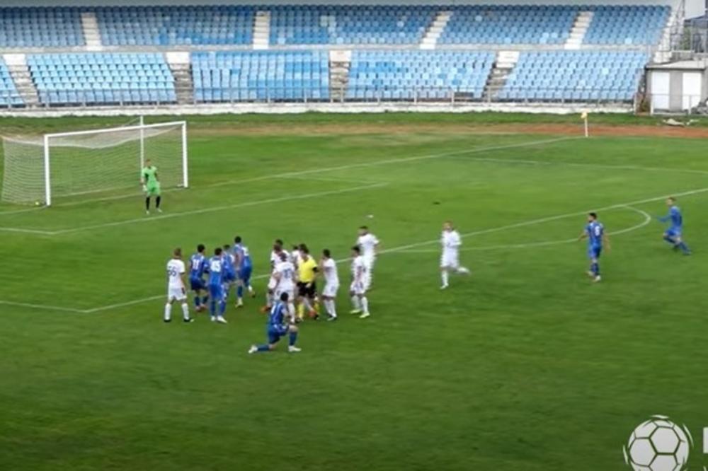NAJLUKAVIJI GOL KOJI JE SRPSKI FUDBAL IKAD VIDEO: Igrači opkolili sudiju, okrenuli se i videli loptu u mreži!