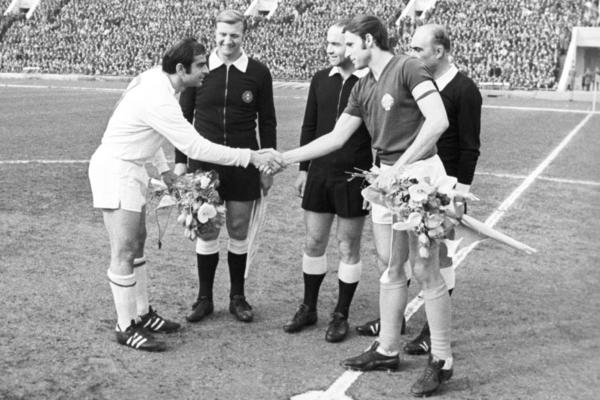 DŽAJIĆ KANDIDAT ZA NAJBOLJI TIM U ISTORIJI FRANS FUDBALA: Konkurencija su Kristijano, Ronaldinjo, Rivaldo, Anri...